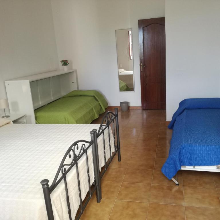 A Casicedda - Two-Bedroom House - 11