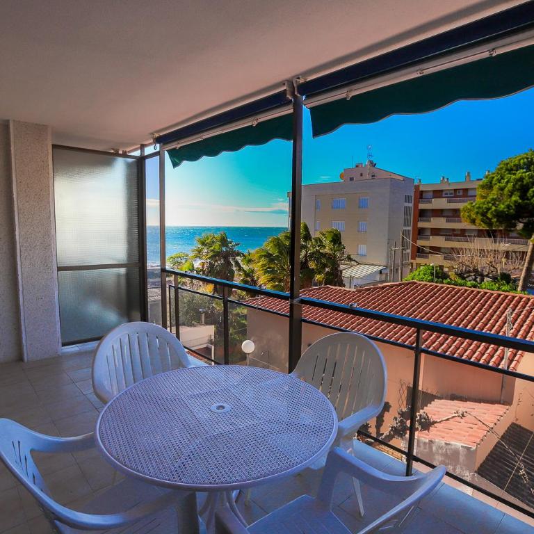 DIFFERENTFLATS Costa d' Or II - One-Bedroom Apartment with Sea View Twin - 3