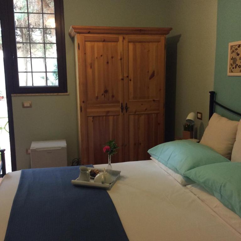 Sweet Home & Apartaments - Double Room with Private Bathroom - 12