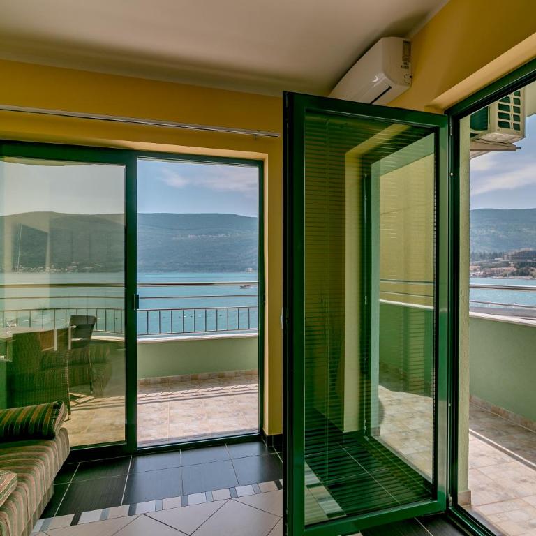 Apartmani Amor - One-Bedroom Apartment - 13