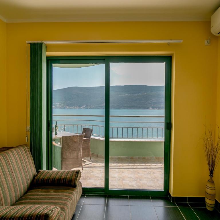 Apartmani Amor - One-Bedroom Apartment - 8