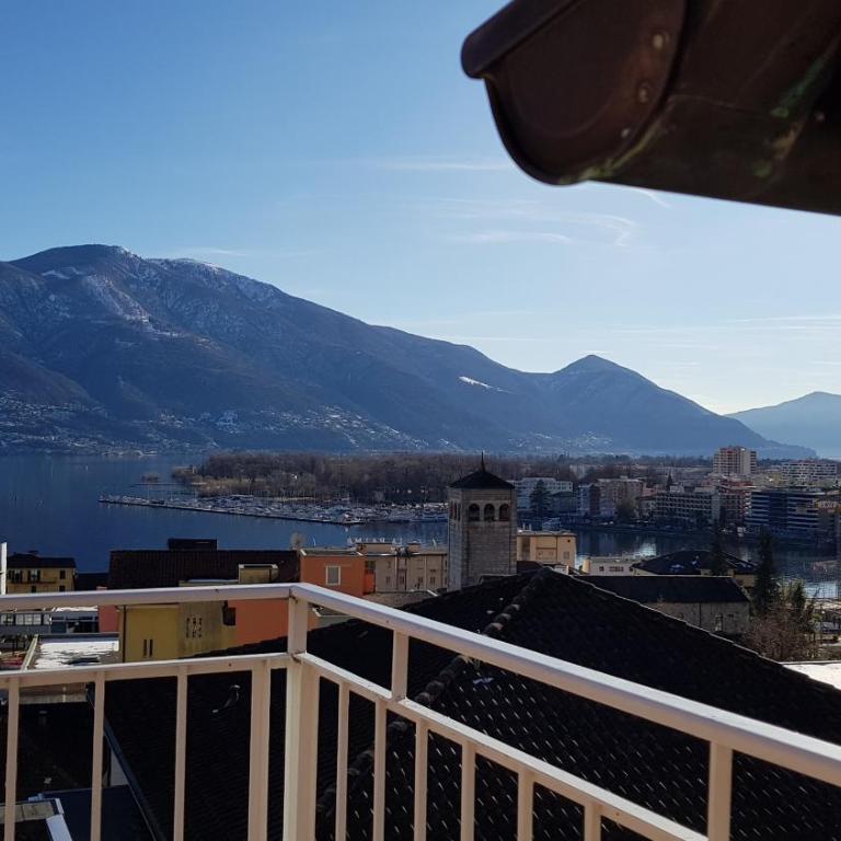 @ Home Hotel Locarno - Camera Tripla con Vista Lago - 1