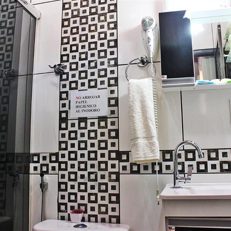 Reflejos de Luna Llena - Habitación Cuádruple con baño privado - 8