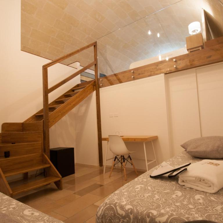 Le Origini - Camera Familiare con Bagno Privato - 1