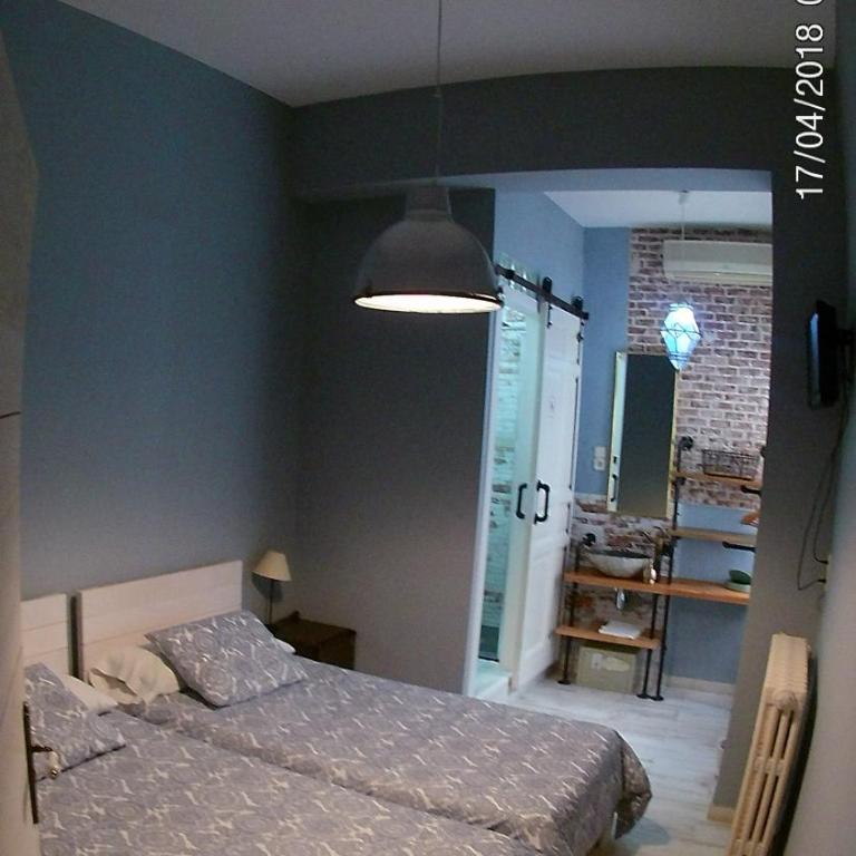 Hostal Hispalense - Camera Doppia 2 Letti Singoli - 10