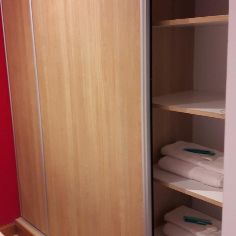 Los Perales - Studio Apartment - 9