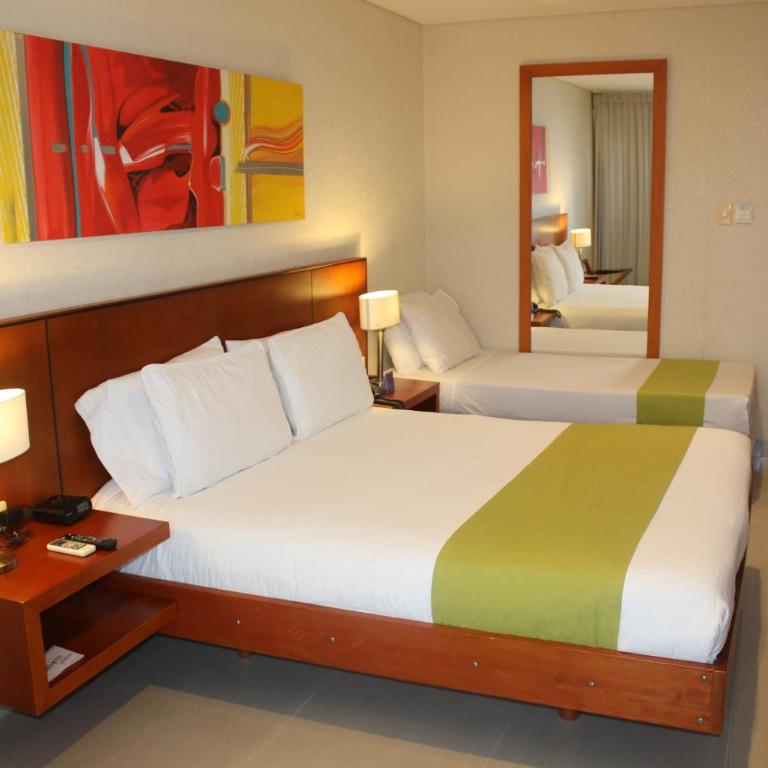 Hotel Atrium Plaza - Habitación Triple - 4