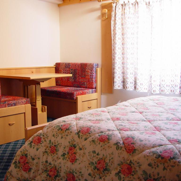 DOLOMITI appart&rooms - Camera Matrimoniale - 3