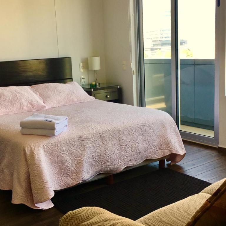 Napoles Condo Suites - Deluxe Double Room with Balcony - 21