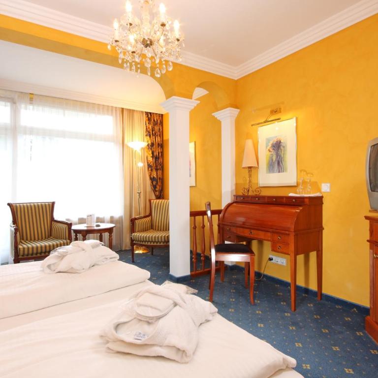 Wittelsbacher Hof Swiss Quality Hotel - Superior Doppelzimmer mit Bergblick - 3