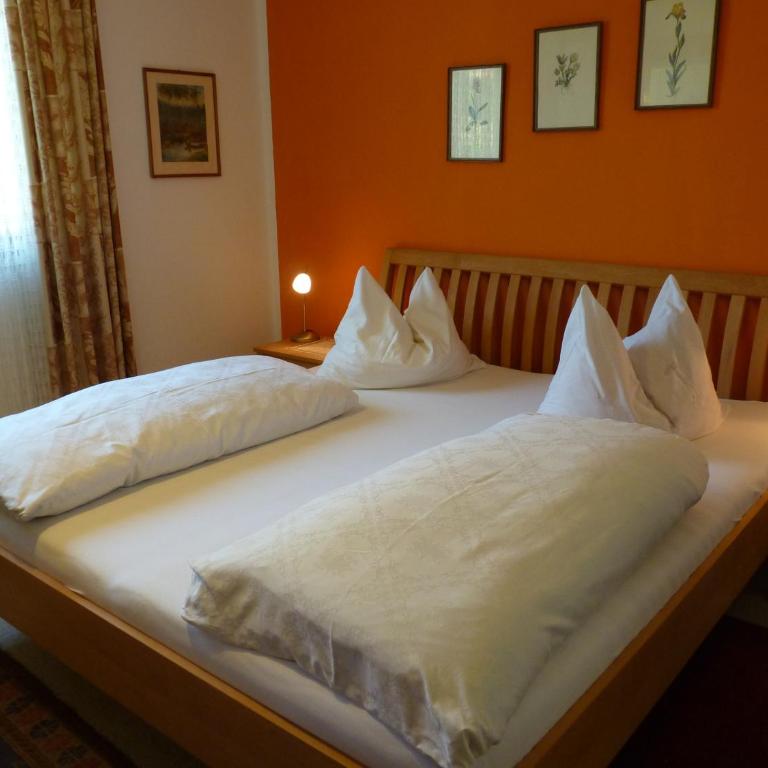 Pension Brönimann - Doppelzimmer - 1