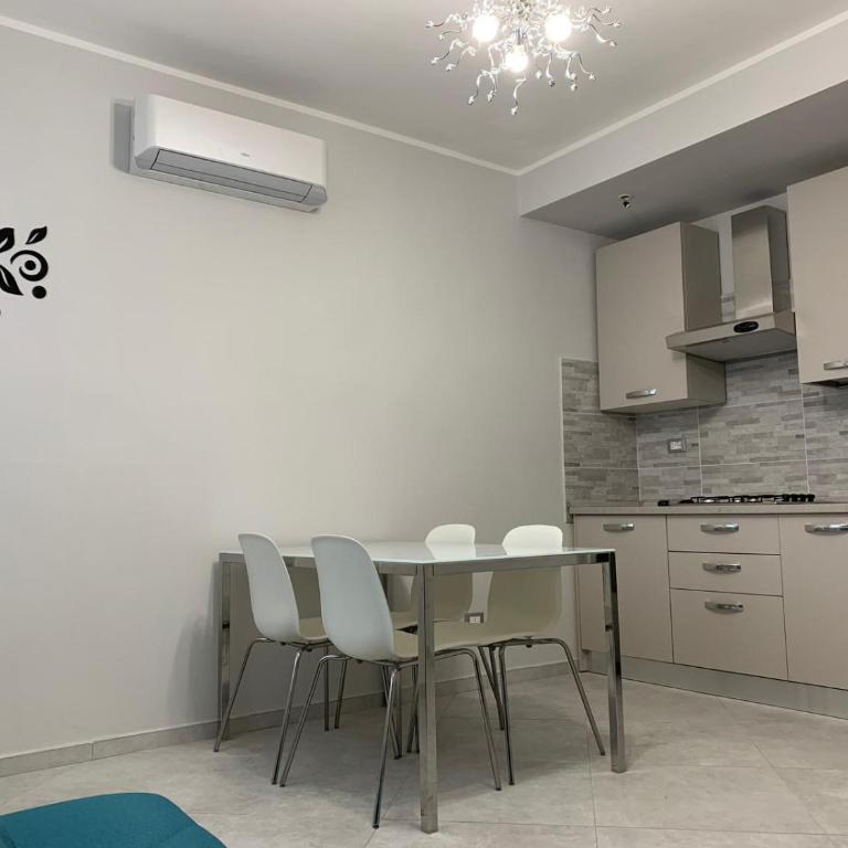 I Pini house in the heart of the city - Casa con 1 Camera da Letto - 8