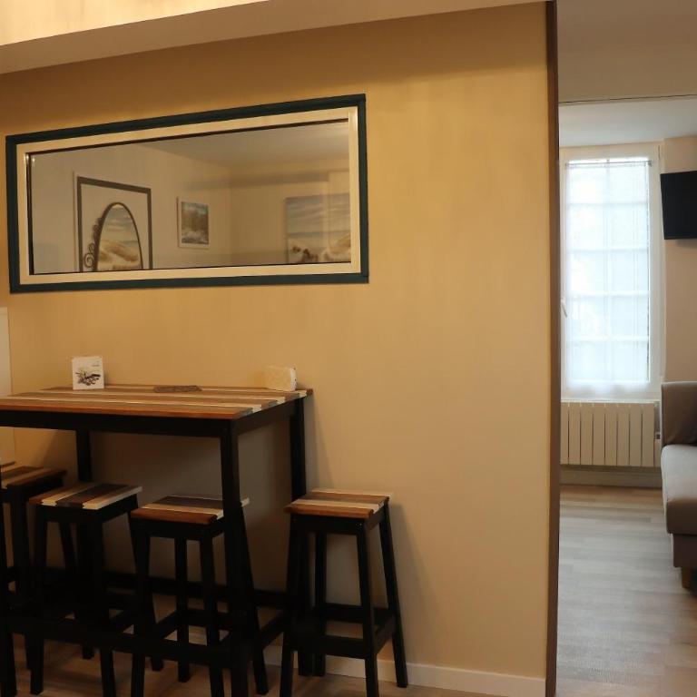 Villa des sables avec 1 studio pour 2 personnes pouvant être complété par une chambre avec sa salle de bain et WC si 4 personnes - Familienstudio - 6