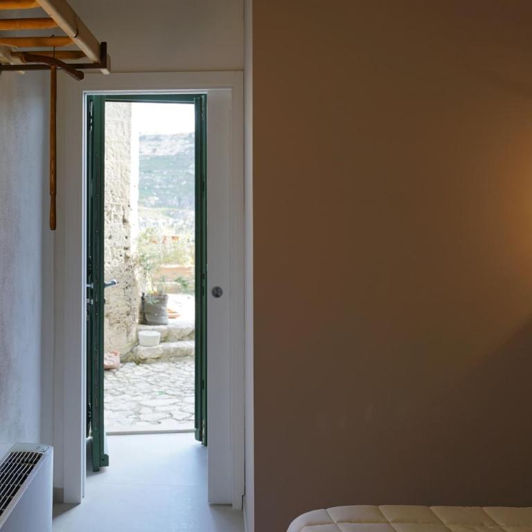 Il Carrubo residenza Walk&Stay - Camera Matrimoniale/Doppia con Letti Singoli con Vista - 3