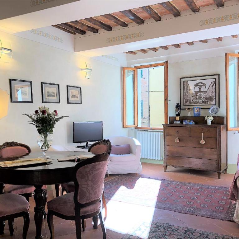 SIENA ROMANTIC EXPERIENCE - Appartamento con 2 Camere da Letto - 1