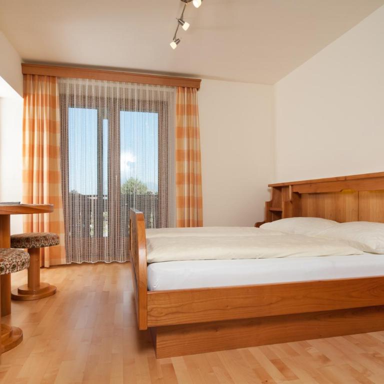 Hubertushof - Doppelzimmer mit Balkon - 4