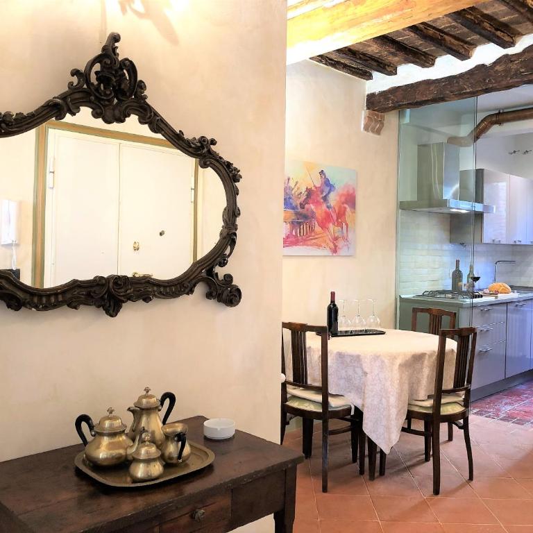 SIENA ROMANTIC EXPERIENCE - Appartamento con 2 Camere da Letto - 8