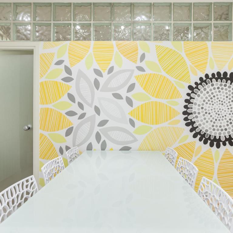 Art House Granvia - Three-Bedroom Apartment - 20