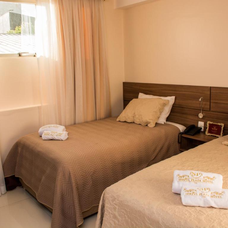 SERPYL Plaza Hotel - Habitación Doble Estándar con 2 camas dobles - 2