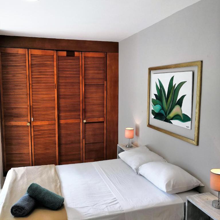 Apartment & Studio 28 - Studio Apartment - 1