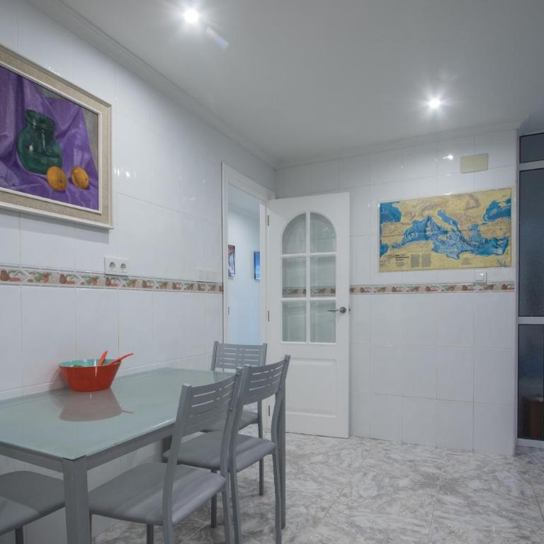 Alicante Sea View Downtown Comfort - Apartment - 29