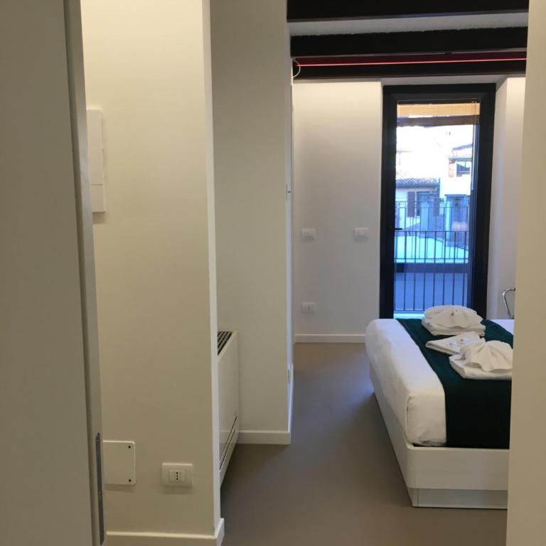 VeronaJourneys - Maisonette - Via Sant'Alessio 30 - 20