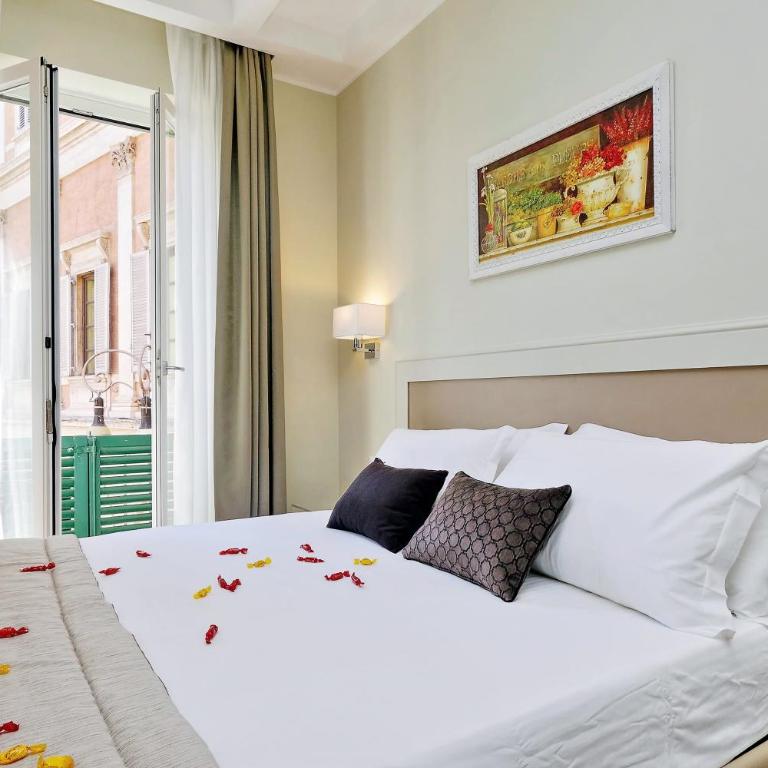 Piazza Venezia Grand Suite - Deluxe Queen Room - 3