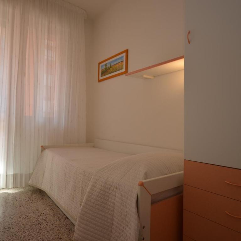 Appartamenti Dei Pini - Appartamento con 3 Camere da Letto - 2