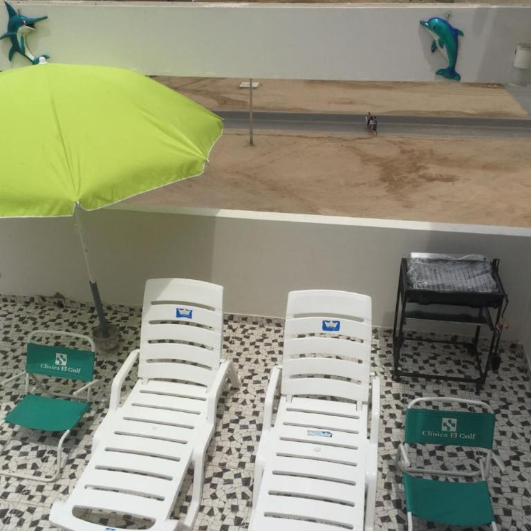 Departamentos Playa San Bartolo - Three-Bedroom Apartment with Pool - 6