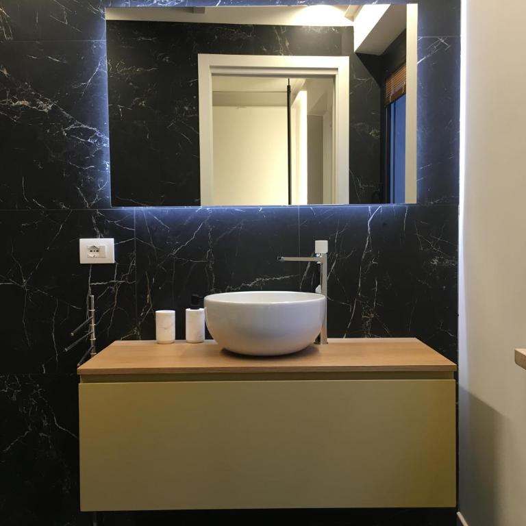 VeronaJourneys - One-Bedroom Apartment - Via Sant'Alessio 30 - 11