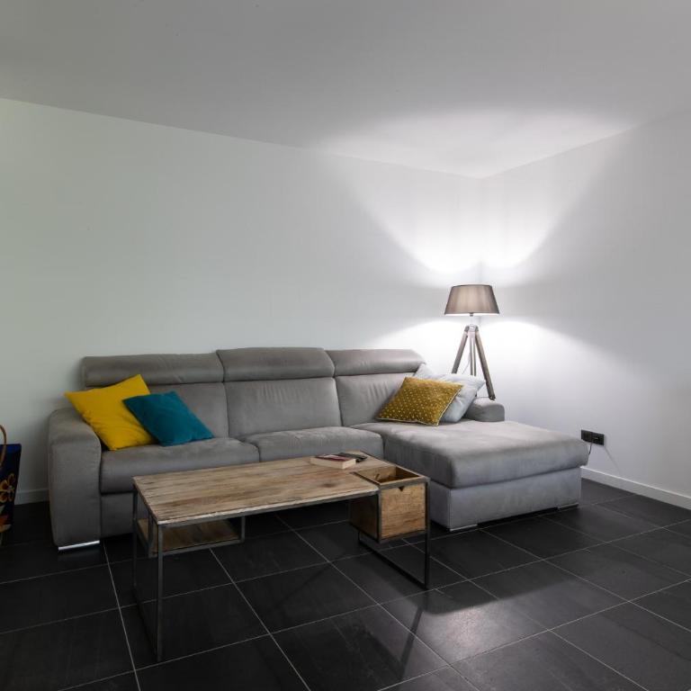 2-Br with Garden and Pool in the Heart of Palm Beach - Appartement - 8