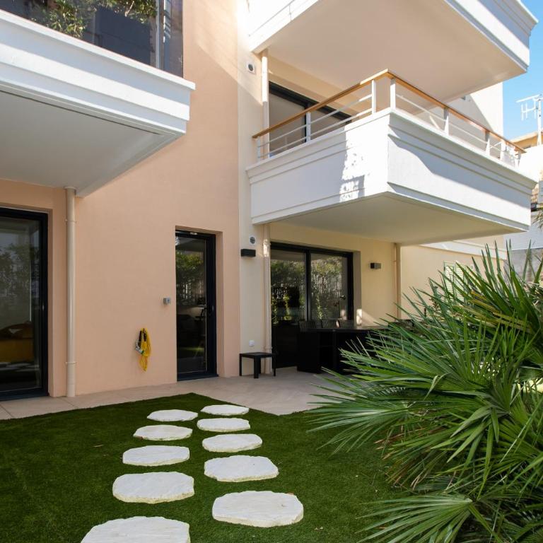 2-Br with Garden and Pool in the Heart of Palm Beach - Appartement - 16