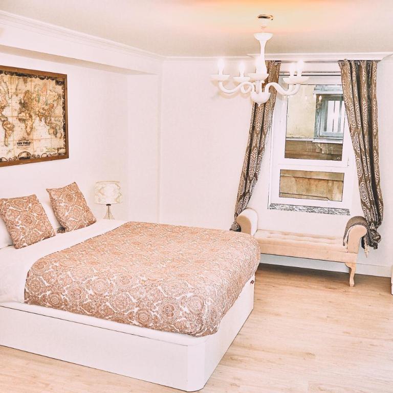 Mirador Catedral de Santiago - Suite Deluxe con cama extragrande - 16