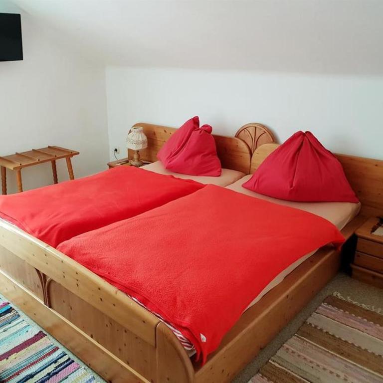 Pension Charlotte - Doppelzimmer mit Balkon - 1