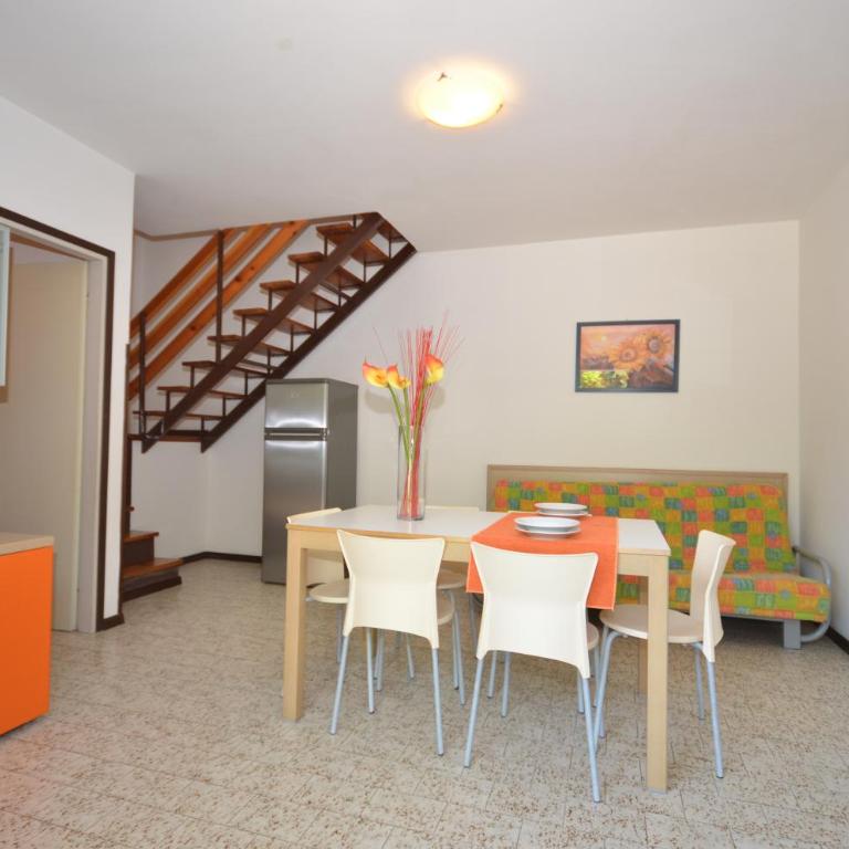 Villaggio Michelangelo - Lemene - Casa Vacanze con 2 Camere da Letto - 7