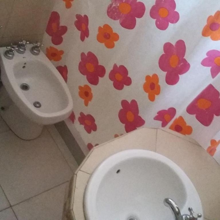 Hostel Santa Maria de Oro - Habitación Triple con baño privado - 4