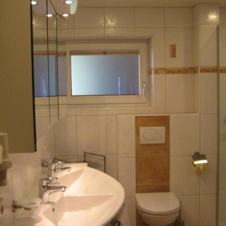 Haus Bergfriede - Apartment mit 2 Schlafzimmern und Balkon - 4
