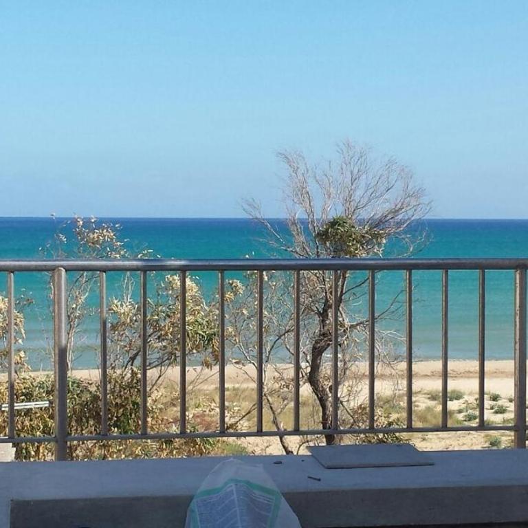 Elios casevacanze sulla spiaggia - Apartment with Sea View - 14