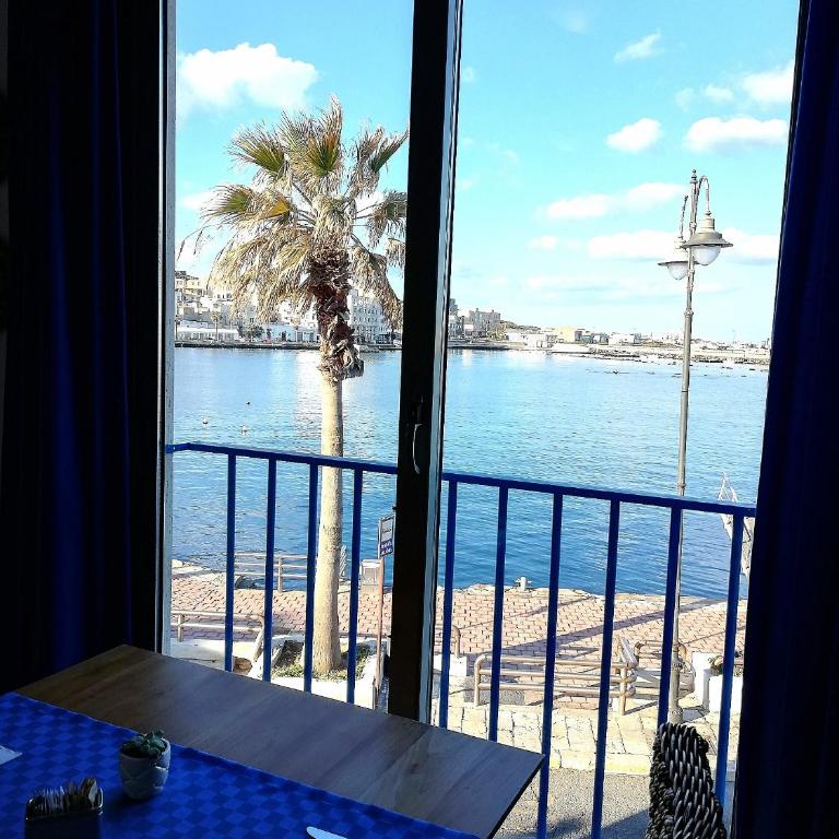 Blue Moon Hotel - Camera Classic Matrimoniale/Doppia con Letti Singoli con Vista Mare - 13