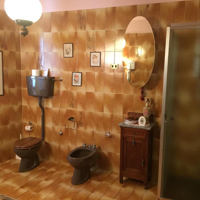 B&B Casa Mia - Habitación Doble con baño privado externo - 2 camas - 5