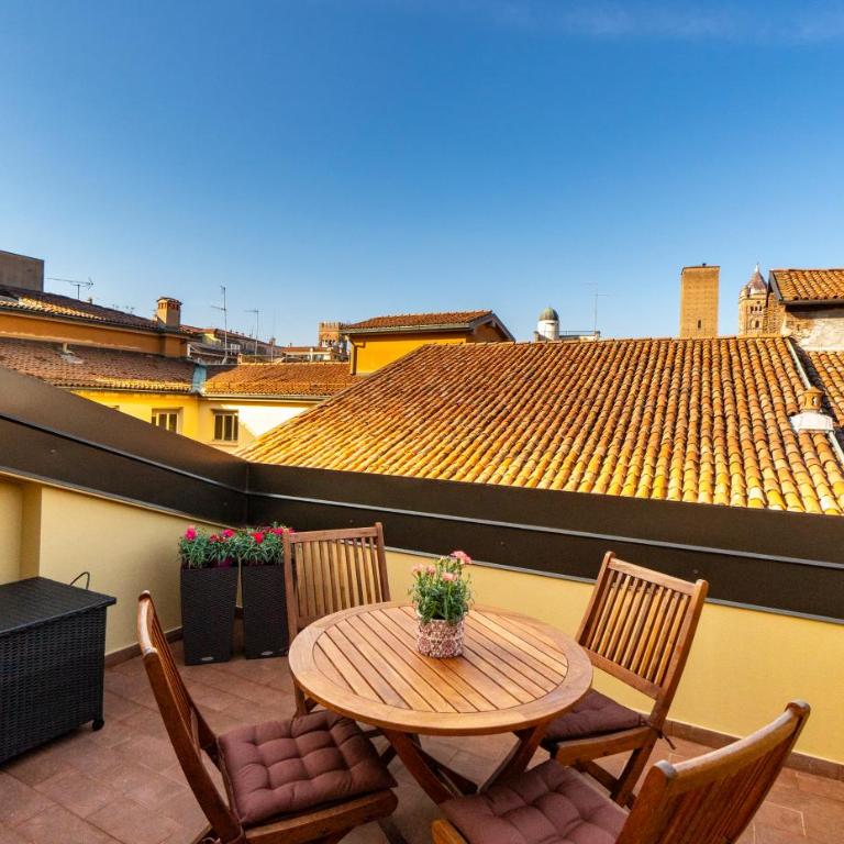 Asinelli Panoramic Rooftop, In front of the Two Towers - Appartamento con 1 Camera da Letto - 26