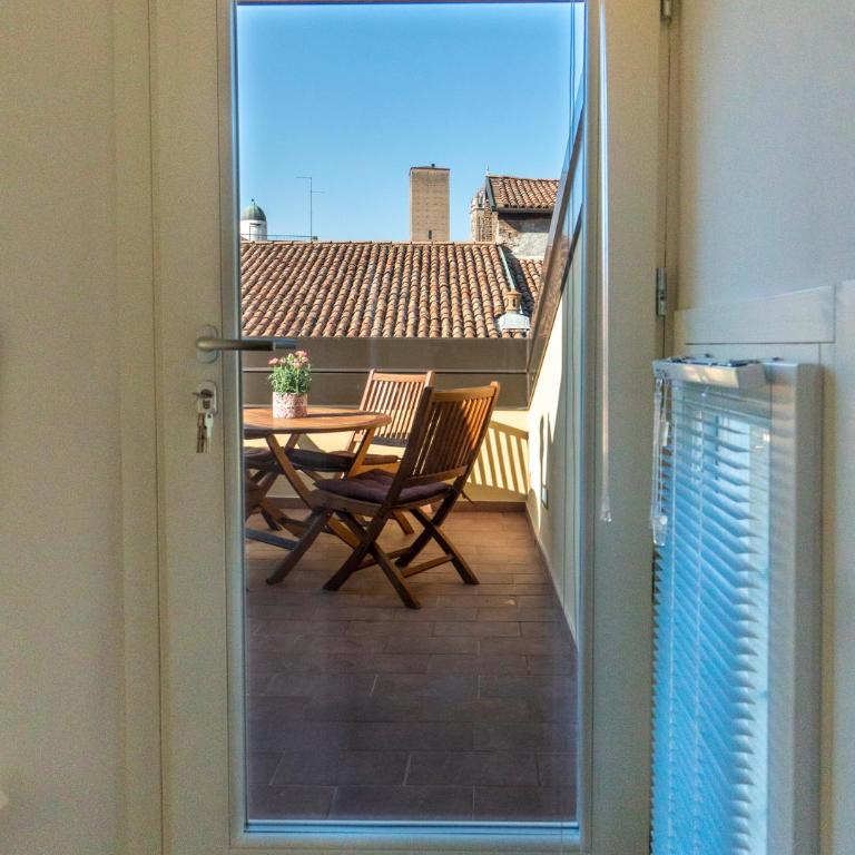 Asinelli Panoramic Rooftop, In front of the Two Towers - Appartamento con 1 Camera da Letto - 24