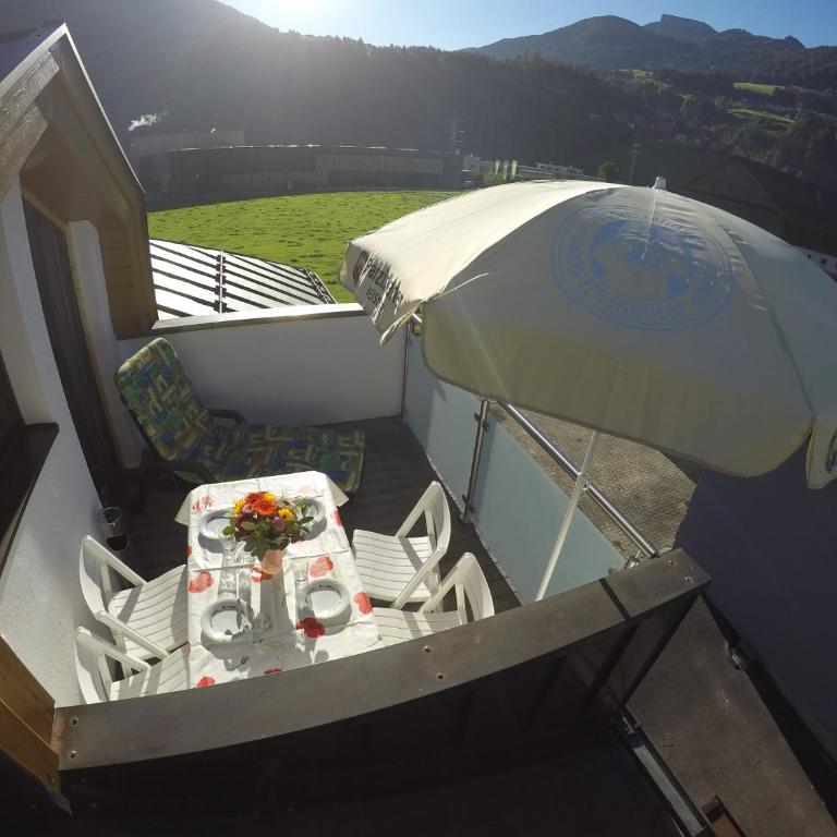 Ferienwohnungen Flörl - Apartamento de 2 dormitorios con balcón - Ático - 7