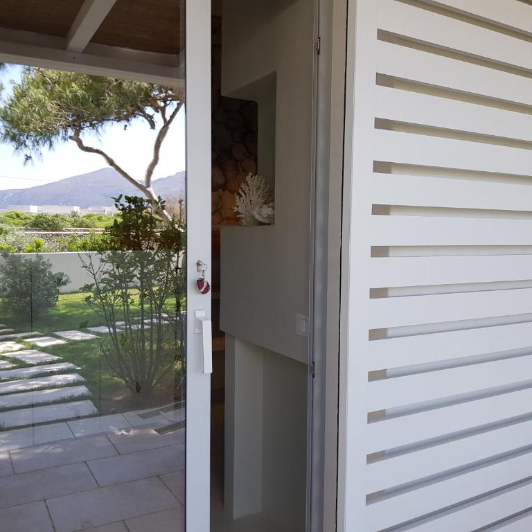 Casa Mirella - Appartamento con Vista Giardino - 13