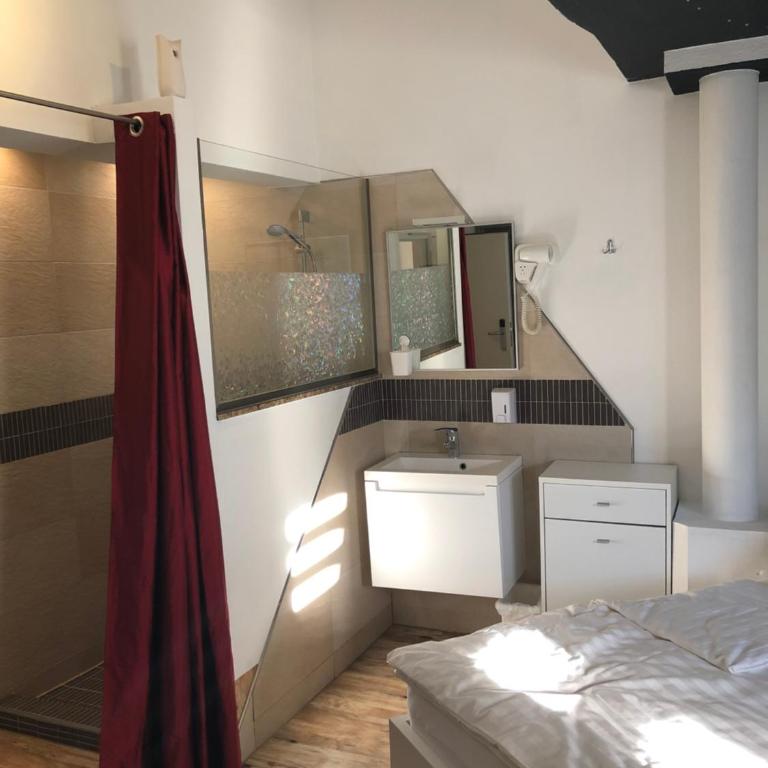 Center Rooms Villach - Habitación Familiar - 4