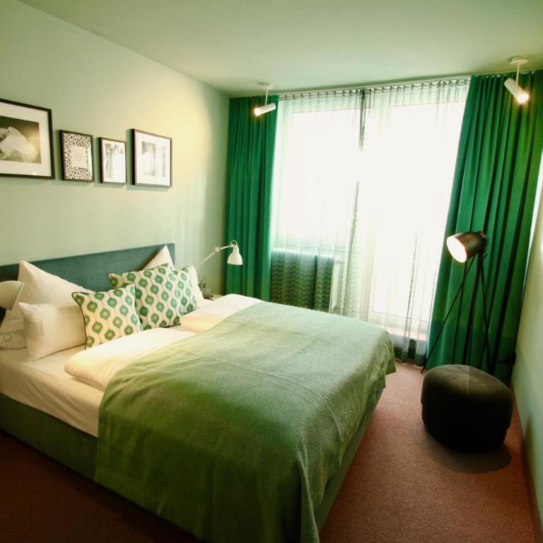 Hotel Metropol by Maier Privathotels - Camera Matrimoniale con Balcone - 11