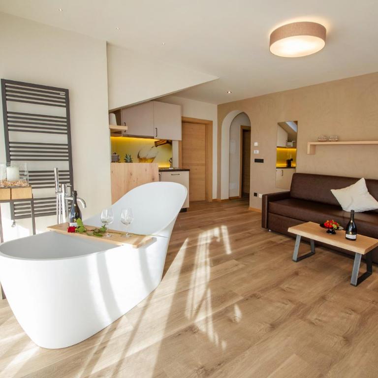 Haus Gregori Modern & Central Stay in Vineyard with Rooftop & Served Breakfast - Appartamento con Vista Piscina - Dependance - 10