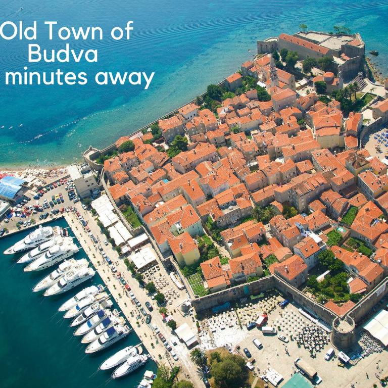 Apartment Golub - Two-Bedroom Apartment - 12