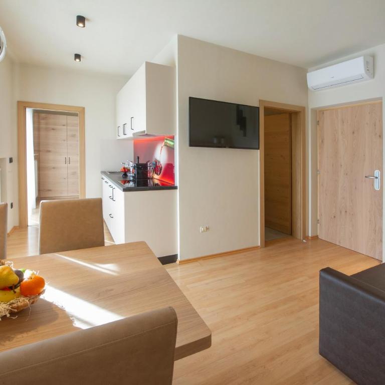 Haus Gregori Modern & Central Stay in Vineyard with Rooftop & Served Breakfast - Appartamento con 2 Camere da Letto - Dependance - 16