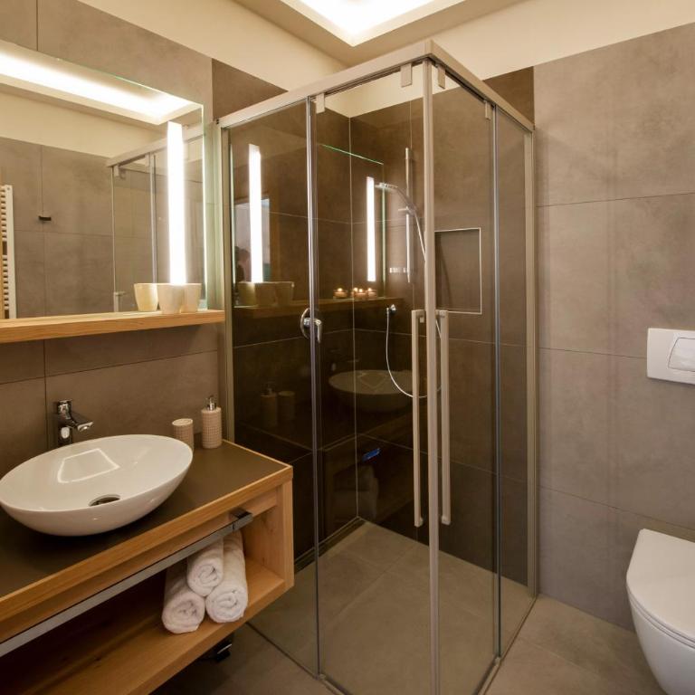 Haus Gregori Modern & Central Stay in Vineyard with Rooftop & Served Breakfast - Appartamento con 2 Camere da Letto - Dependance - 4
